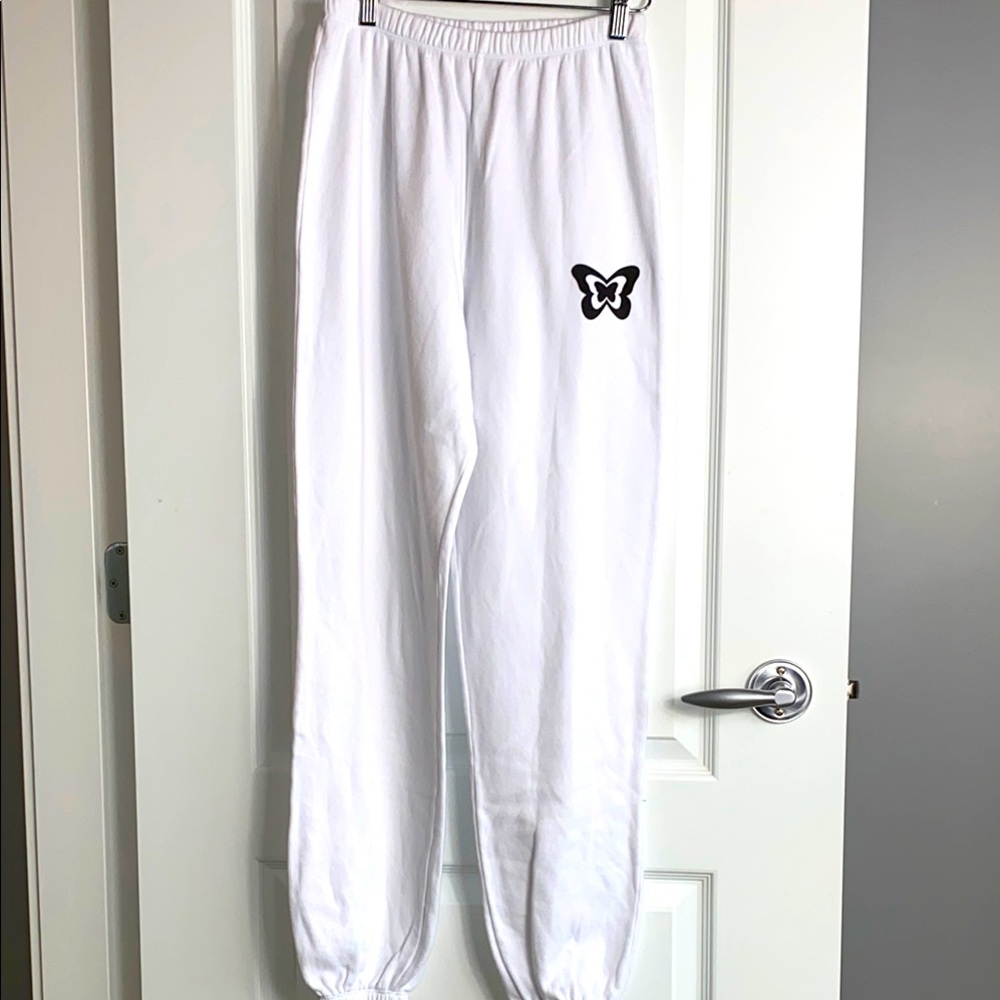 Chaser Butterfly Jogger